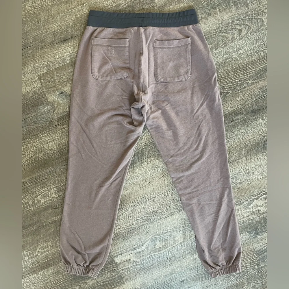 Vuori The Rise The Shine jogger